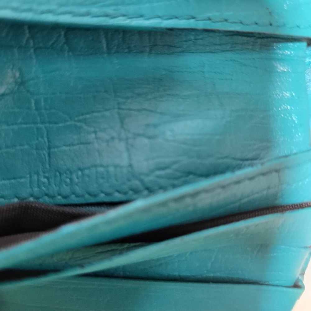 Authentic Full Inclusion Gucci Compact Wallet - image 2